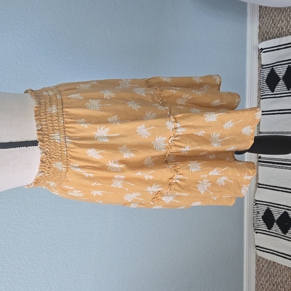 MARINE LAYER Sofie Smocked Tiered Mini Skirt Gold Palm Sz Large Boho Beach Vacay - Picture 5 of 12